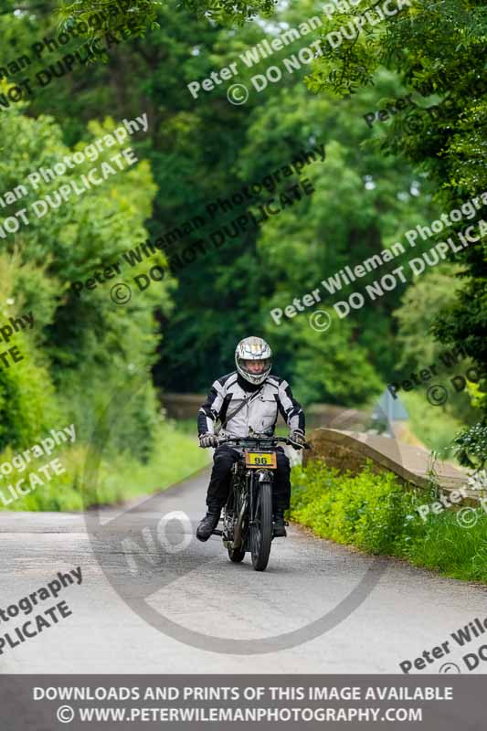 Vintage motorcycle club;eventdigitalimages;no limits trackdays;peter wileman photography;vintage motocycles;vmcc banbury run photographs